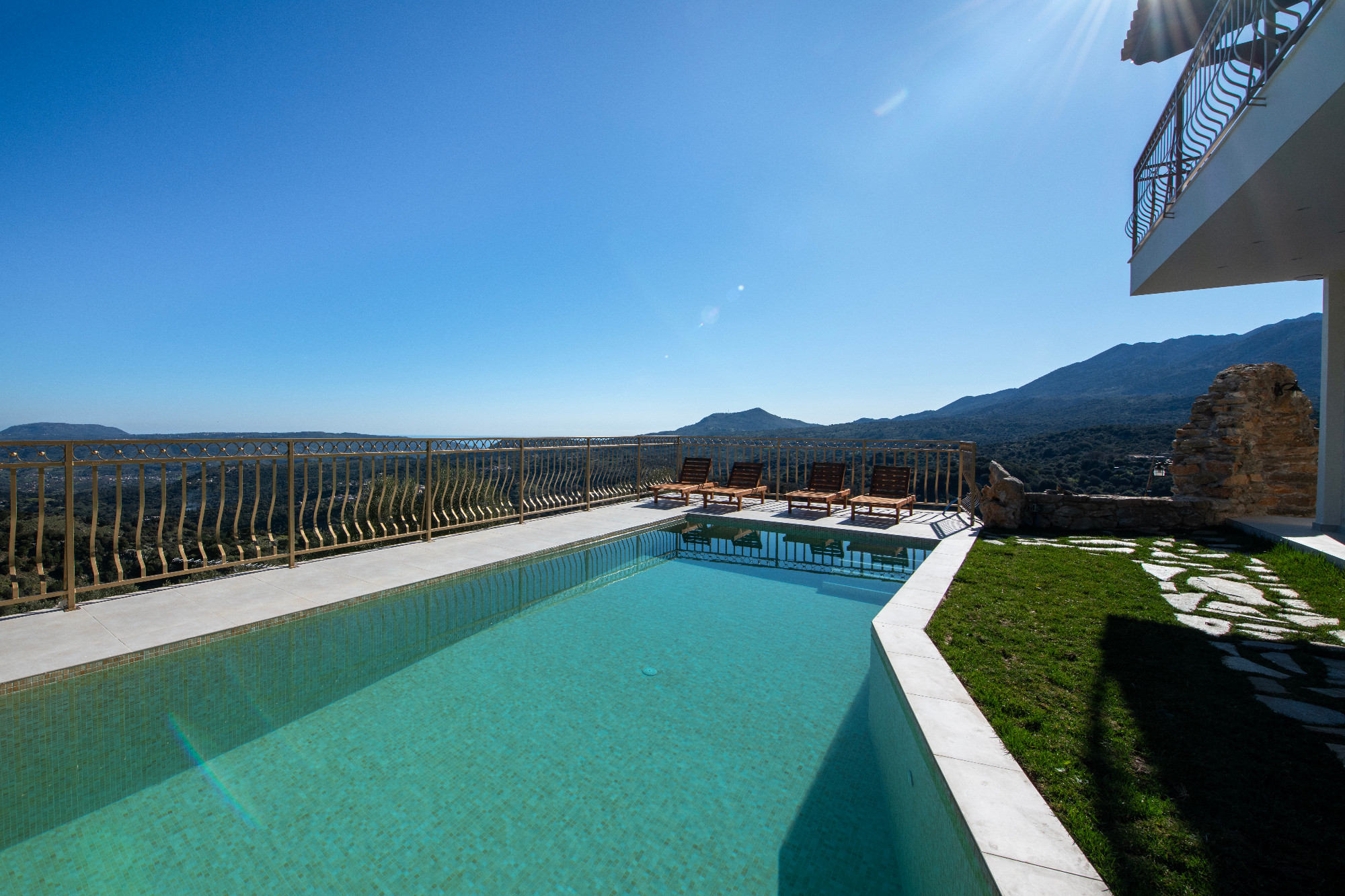 Geroulios Kastro Villa Complex Geroulios Kastro Villa Complex